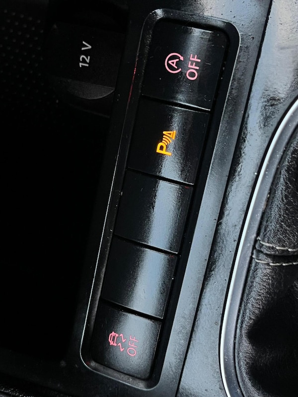 Used Volkswagen Scirocco 2014 for sale - 74450782: Photo 23