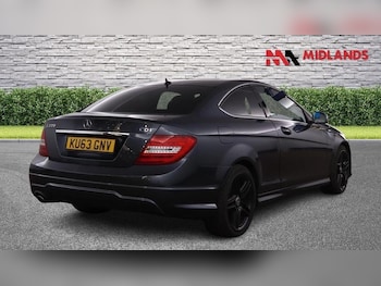 Used Mercedes-Benz C-Class 2013 for sale - 75881607: Photo