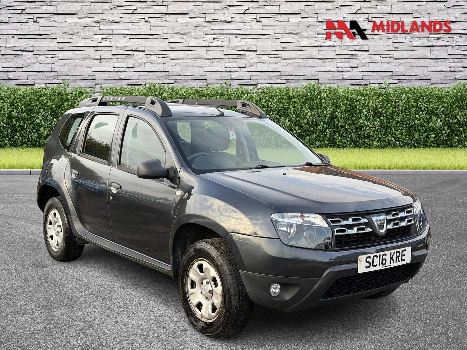 Used Dacia Duster 2016 for sale - 76836946: Photo 1