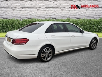 Used Mercedes-Benz E Class 2015 for sale - 78545732: Photo