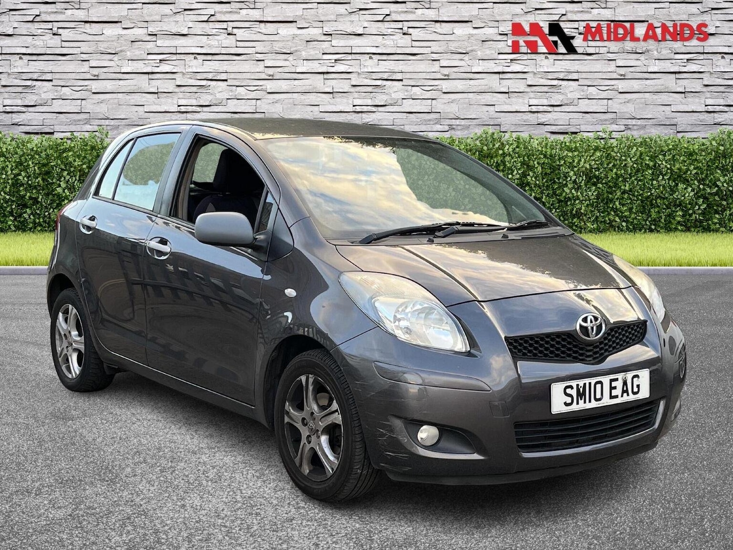 Used Toyota Yaris 2010 for sale - 76446002: Photo 1