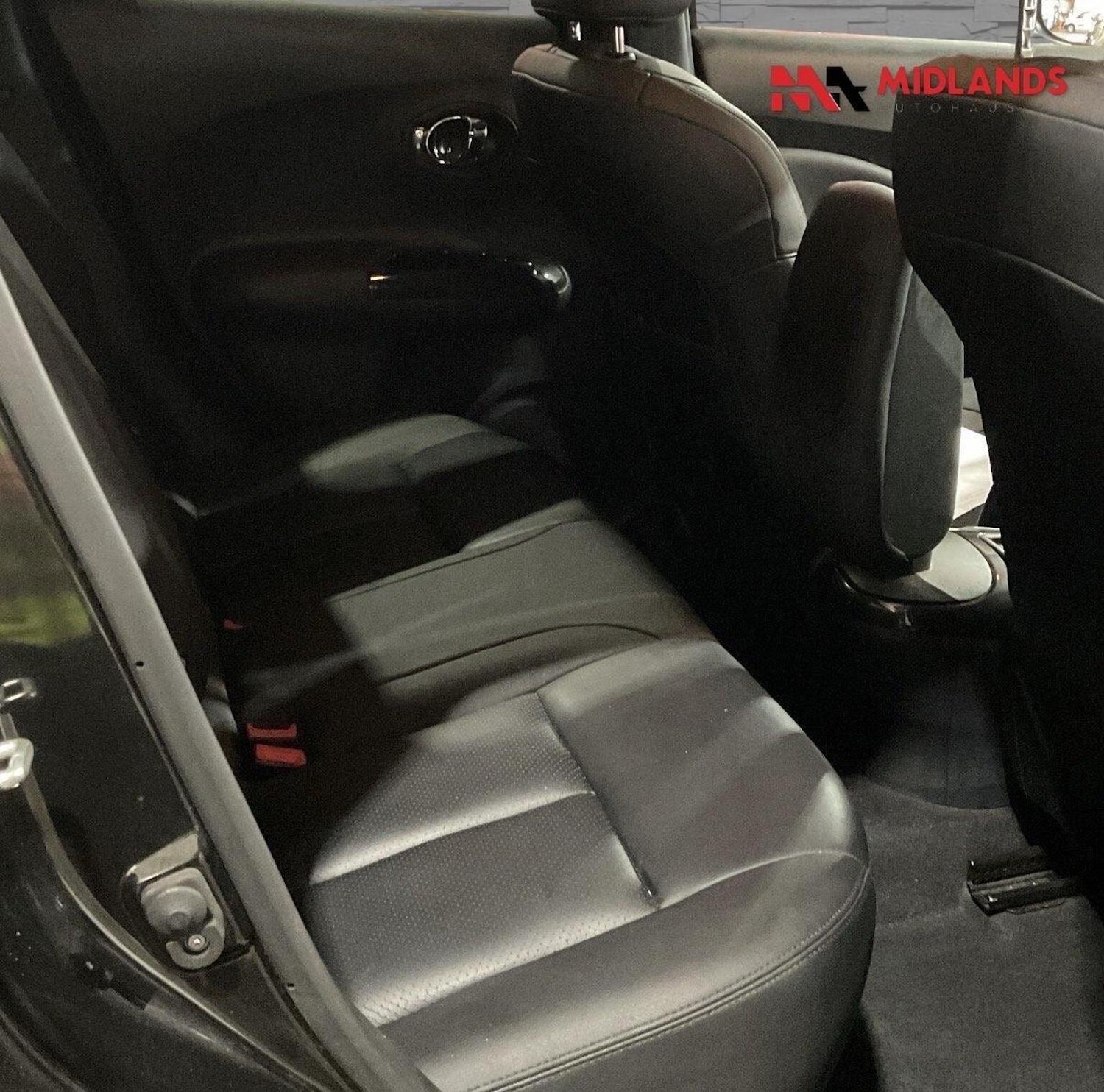 Used Nissan Juke 2017 for sale - 76643309: Photo 8