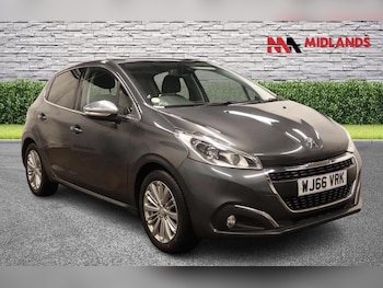 Used Peugeot 208 2016 for sale - 77851304: Photo