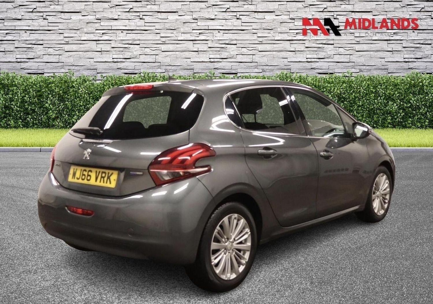 Used Peugeot 208 2016 for sale - 77851304: Photo 4