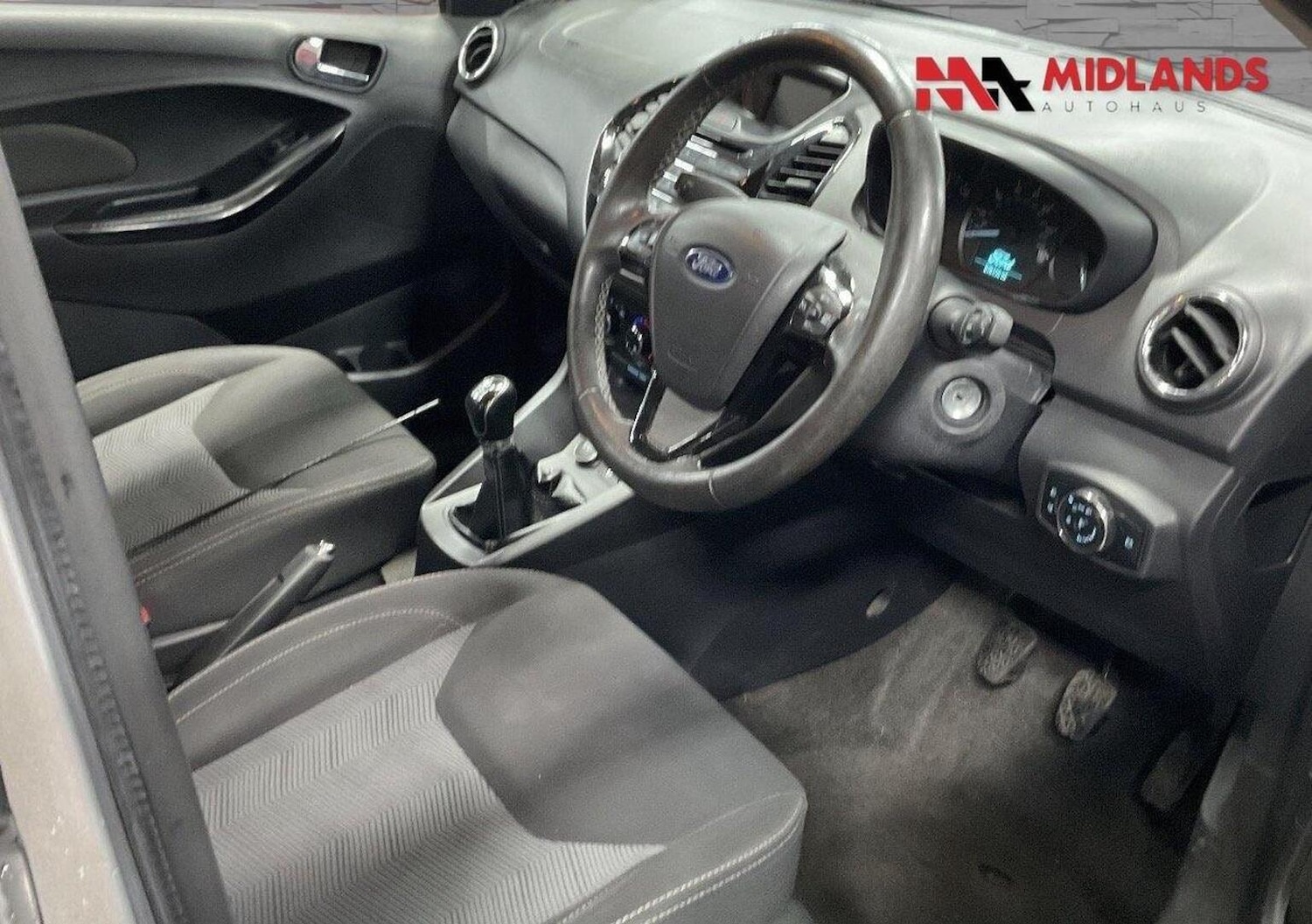 Used Ford Ka+ 2017 for sale - 76618655: Photo 6