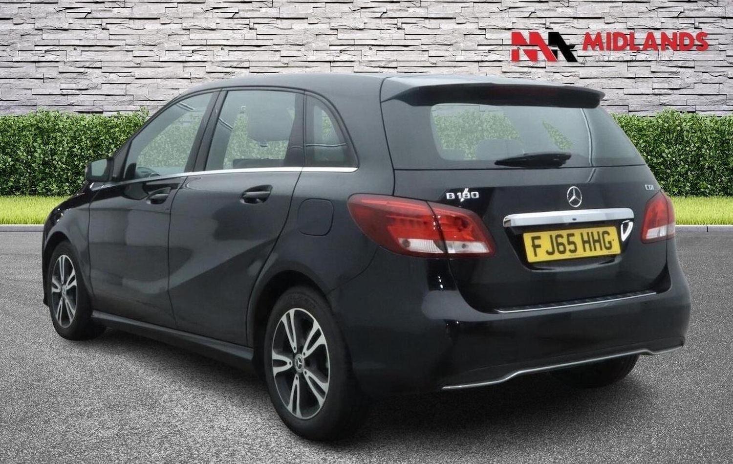 Used Mercedes-Benz B Class 2015 for sale - 77656171: Photo 5