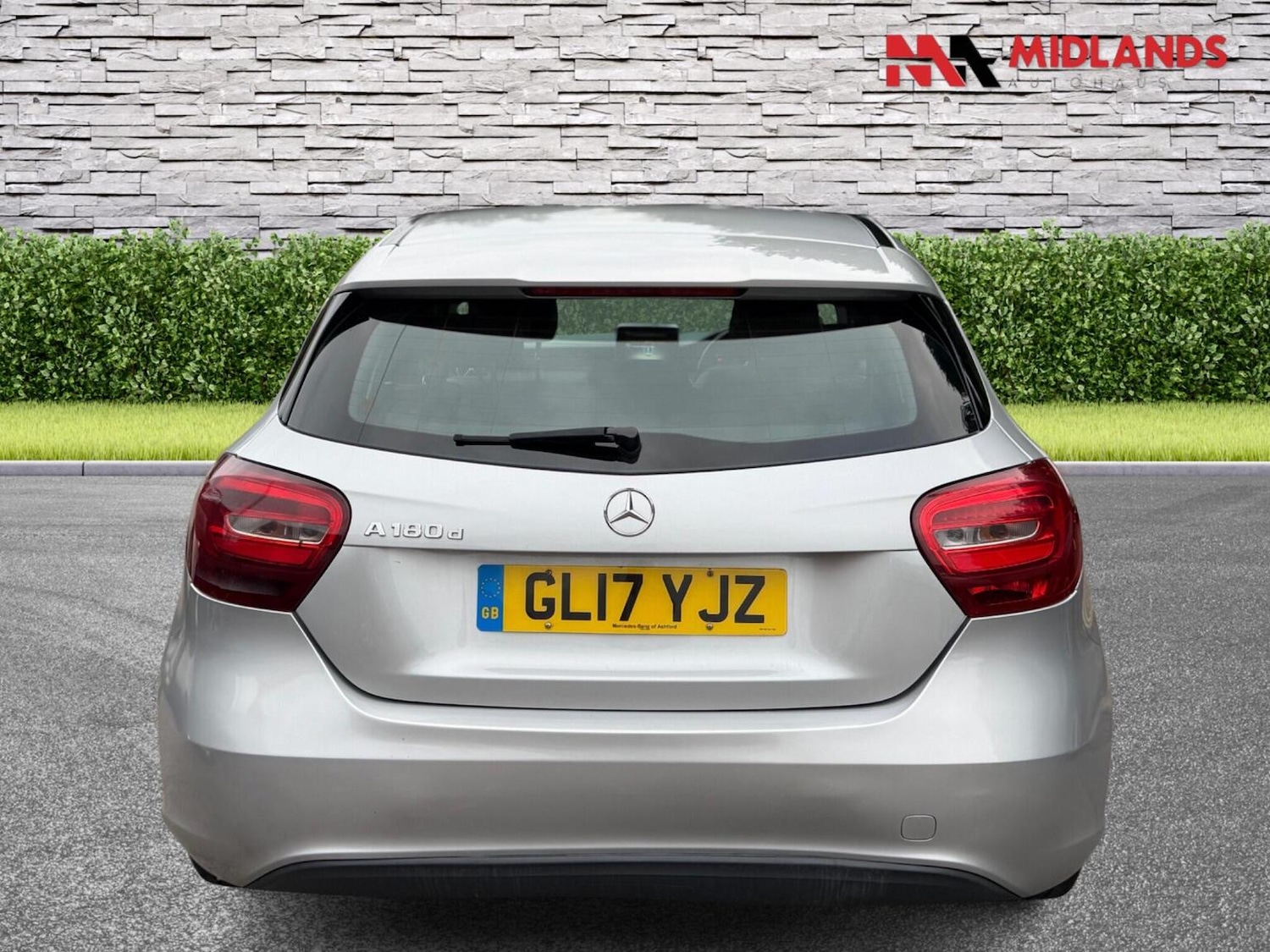 Used Mercedes-Benz A-Class 2017 for sale - 76369370: Photo 8