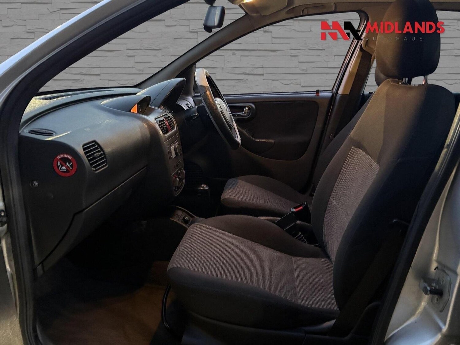 Used Vauxhall Corsa 2005 for sale - 77687628: Photo 9