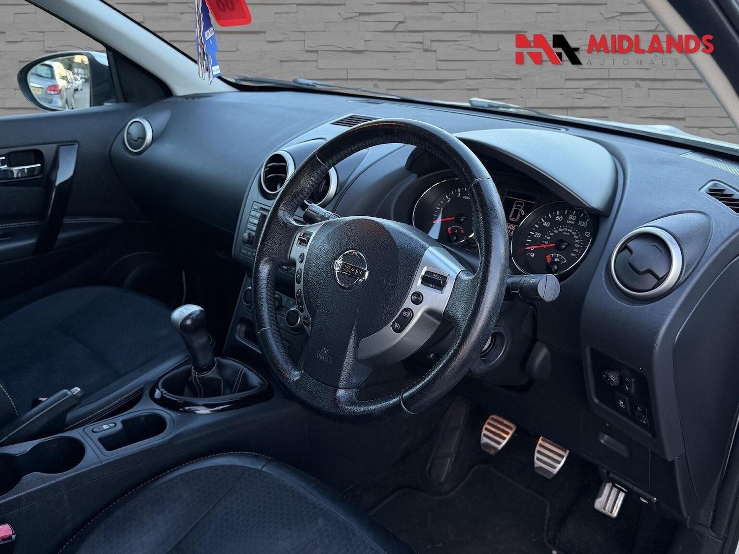 Used Nissan Qashqai 2013 for sale - 77721298: Photo 11