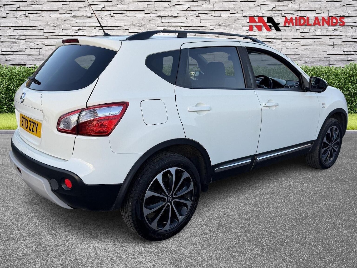 Used Nissan Qashqai 2013 for sale - 77721298: Photo 4