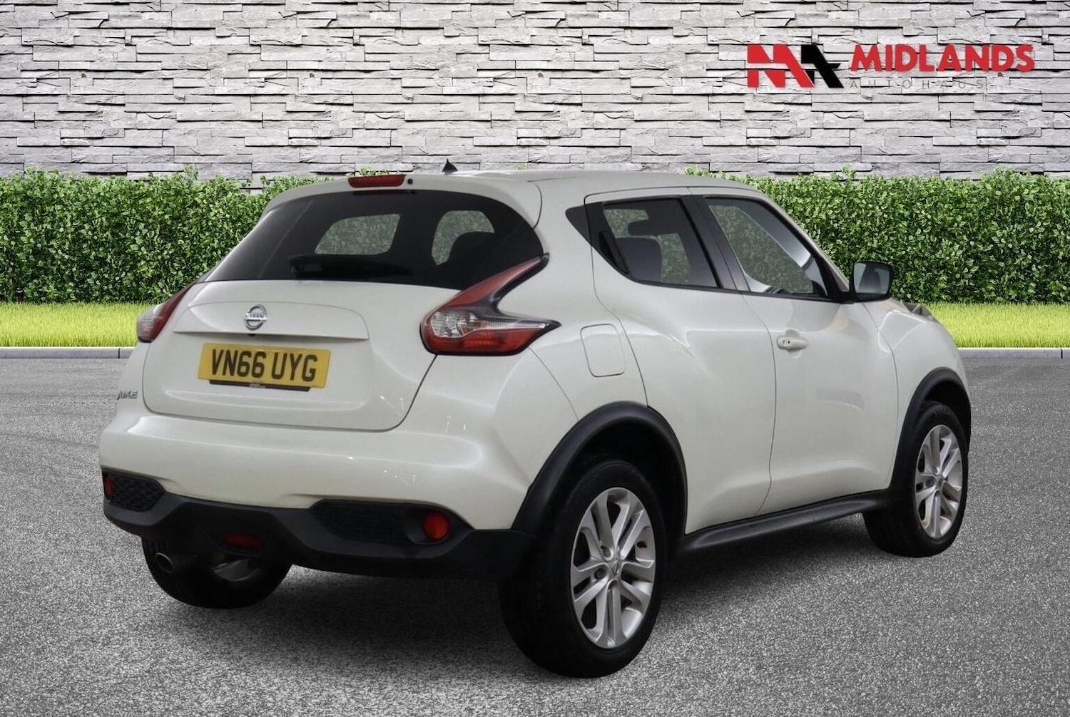 Used Nissan Juke 2016 for sale - 76687159: Photo 4