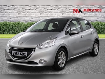 Used Peugeot 208 2015 for sale - 78182925: Photo