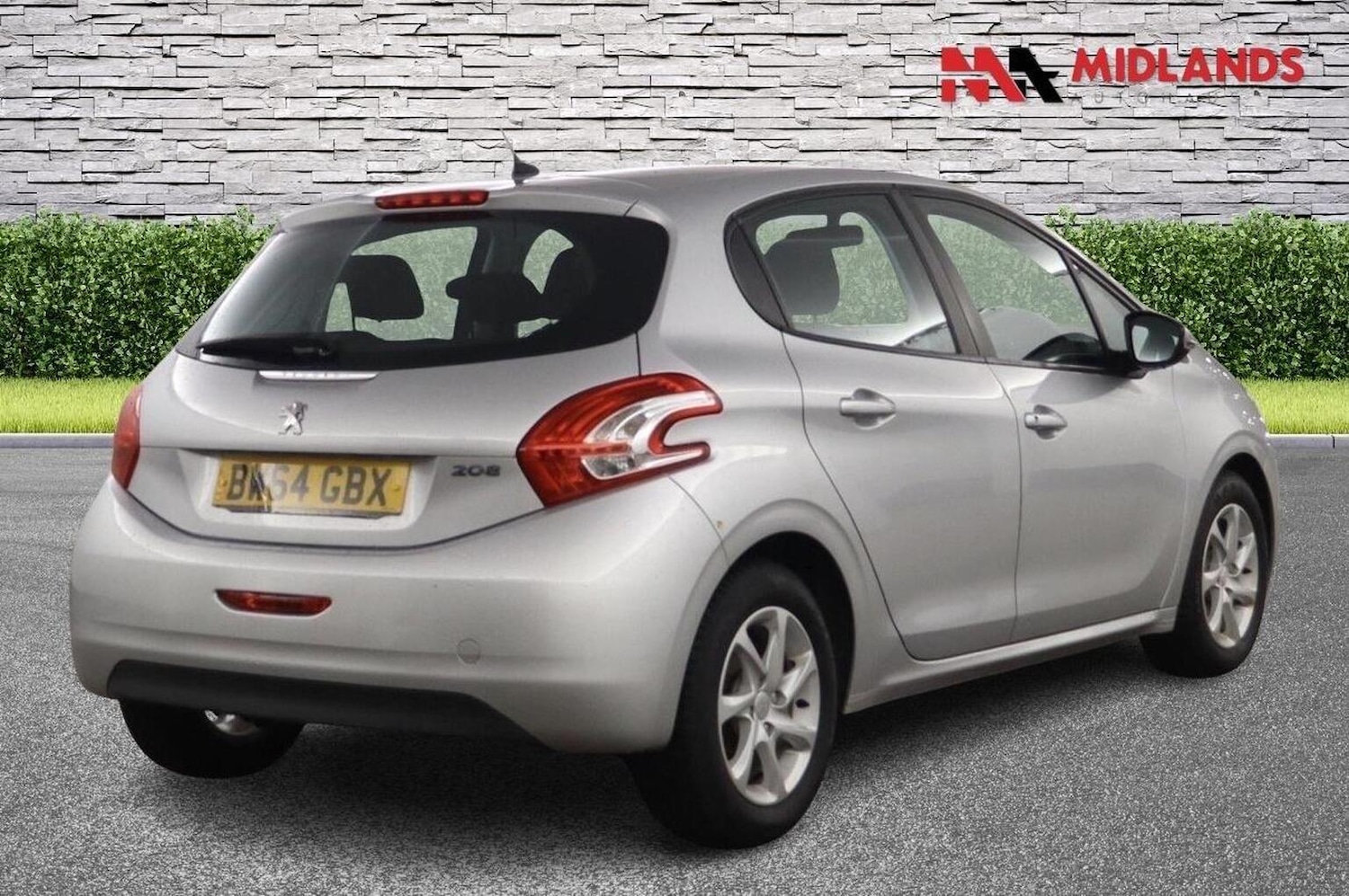 Used Peugeot 208 2015 for sale - 78182925: Photo 4