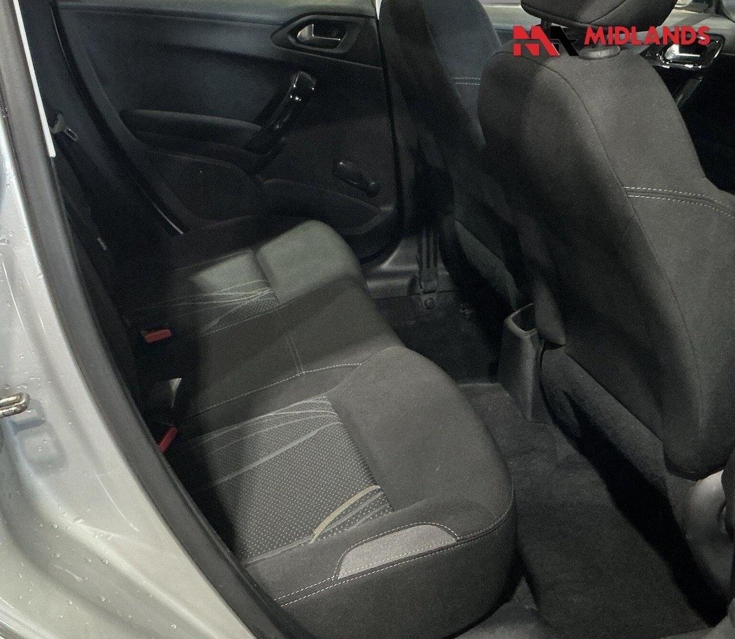 Used Peugeot 208 2015 for sale - 78182925: Photo 9