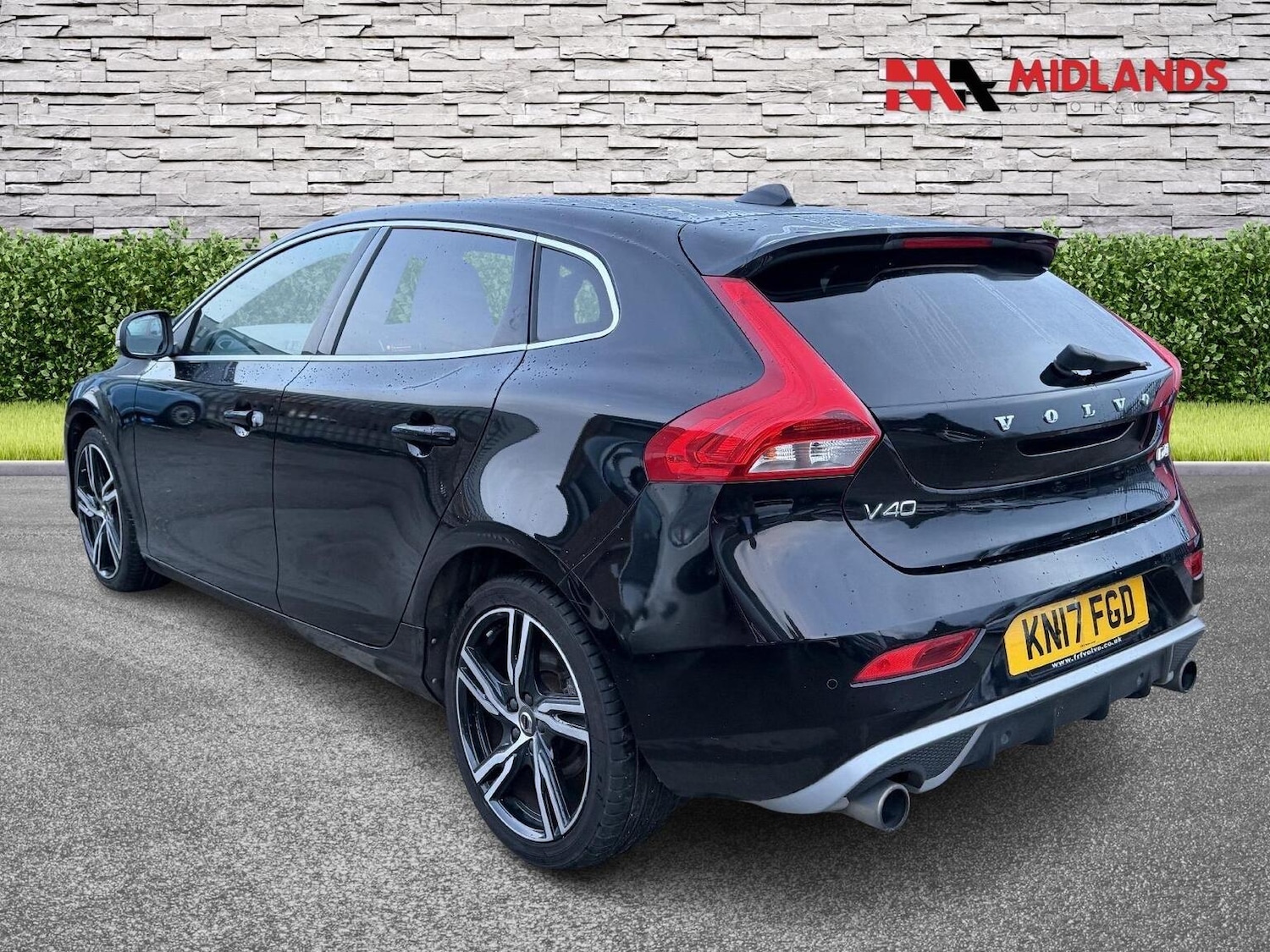 Used Volvo V40 2017 for sale - 77385343: Photo 5