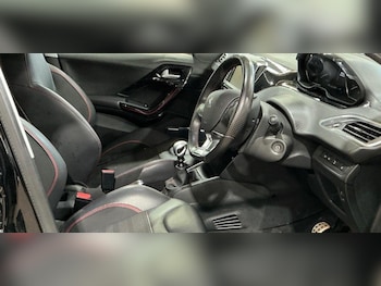 Used Peugeot 208 2019 for sale - 76941782: Photo