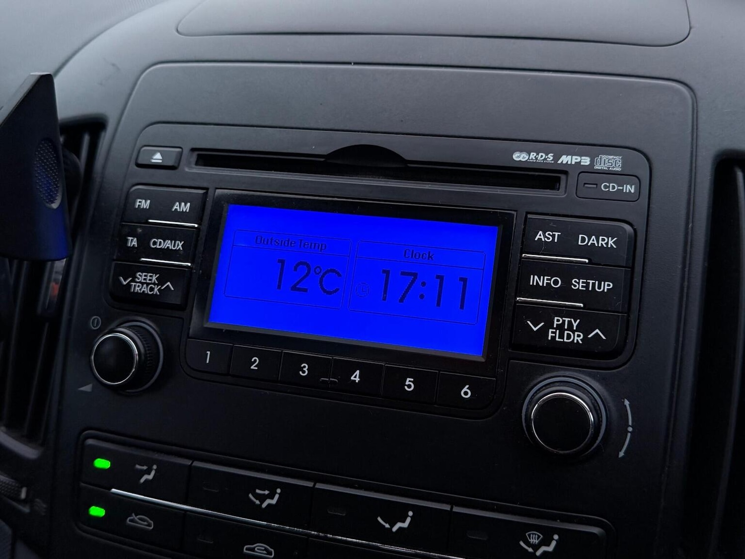 Used Hyundai i30 2011 for sale - 77251279: Photo 13