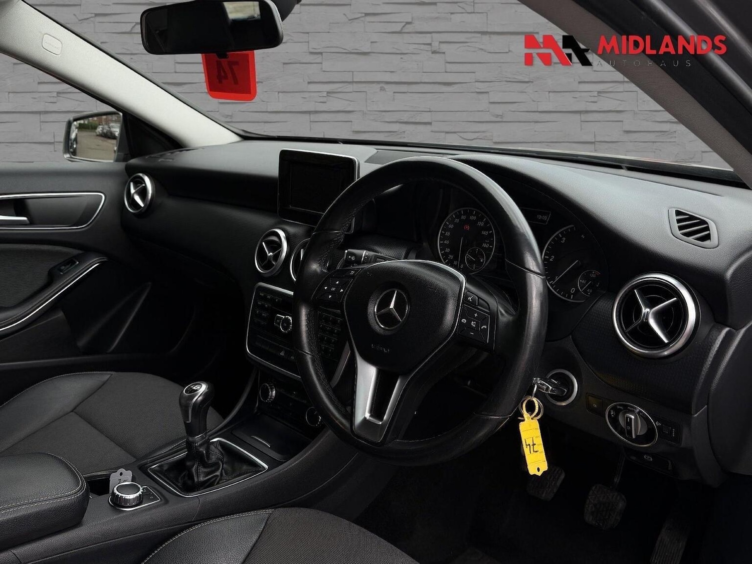 Used Mercedes-Benz A-Class 2014 for sale - 78070436: Photo 11