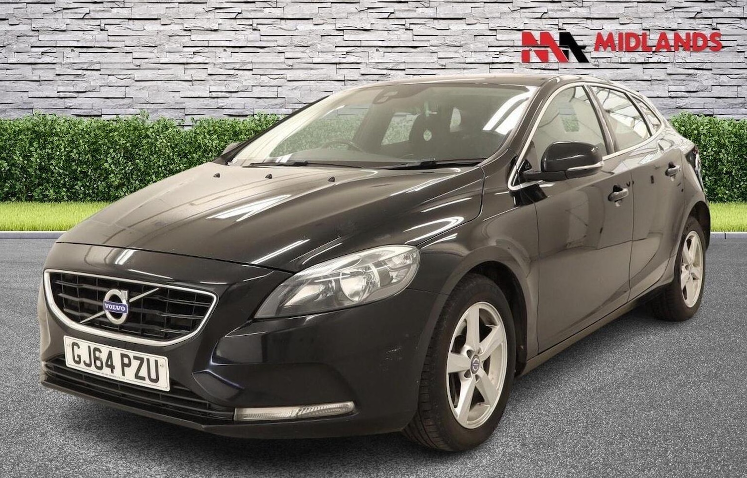 Used Volvo V40 2015 for sale - 77931296: Photo 3