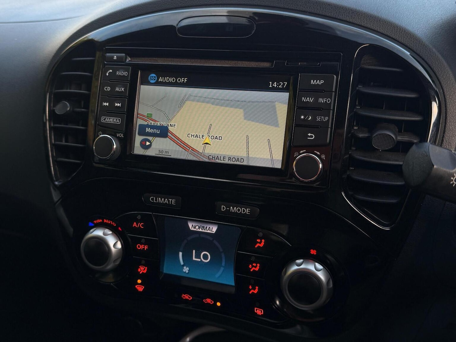 Used Nissan Juke 2015 for sale - 77385171: Photo 16