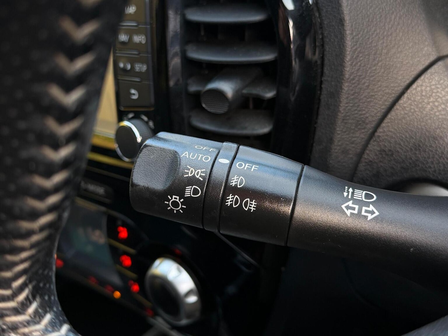 Used Nissan Juke 2015 for sale - 77385171: Photo 23