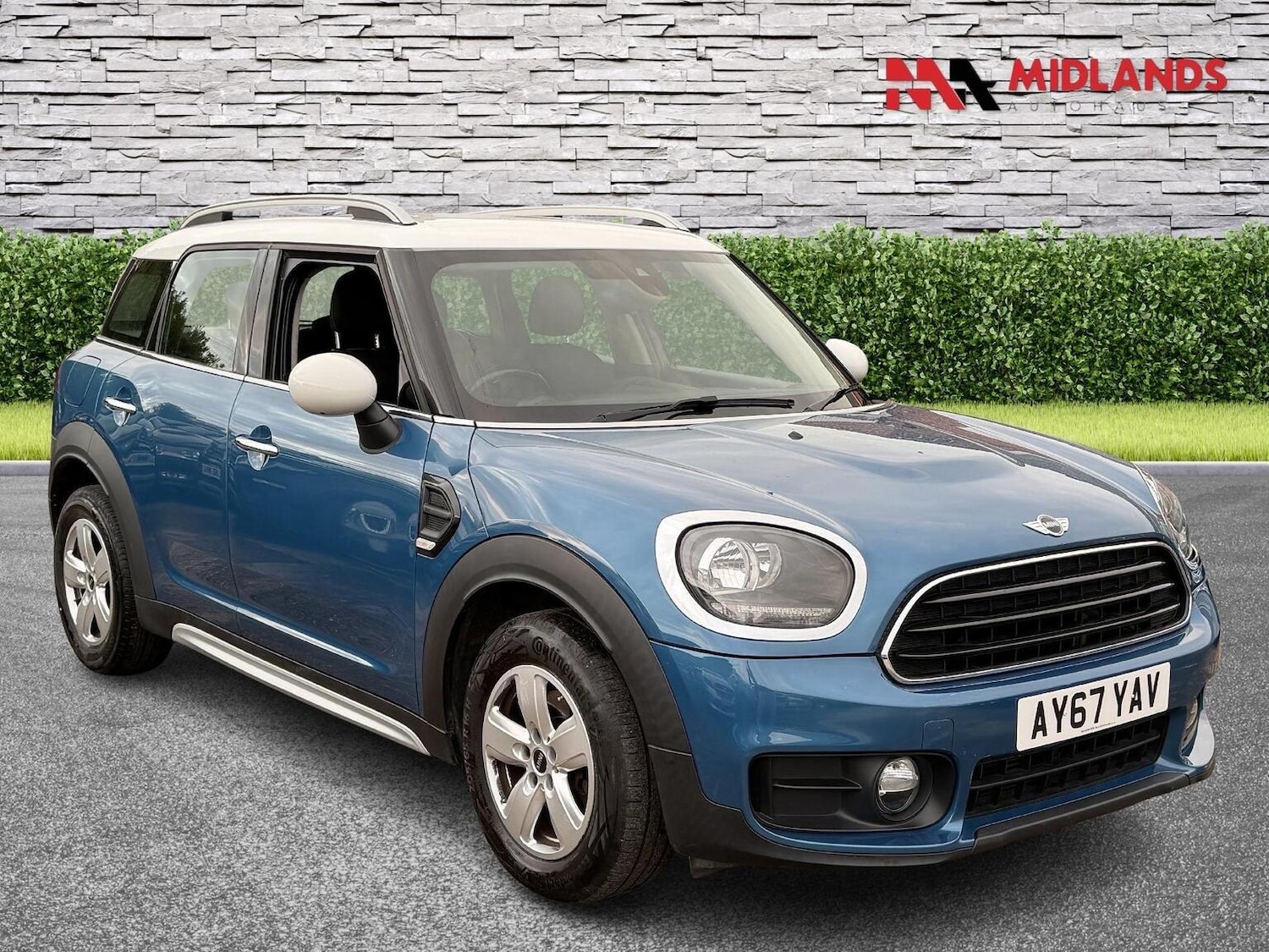 Used MINI Countryman 2017 for sale - 77107708: Photo 1