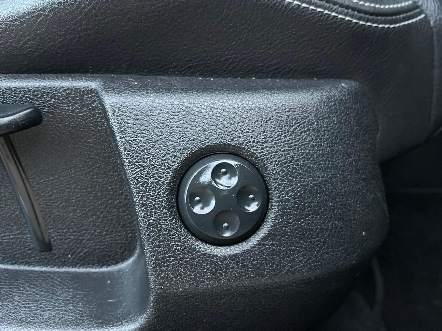 Used Volkswagen Scirocco 2014 for sale - 77668487: Photo 26