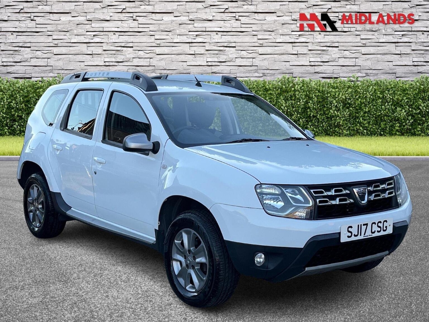 Used Dacia Duster 2017 for sale - 76347209: Photo 1