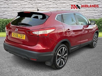 Used Nissan Qashqai 2016 for sale - 76741396: Photo