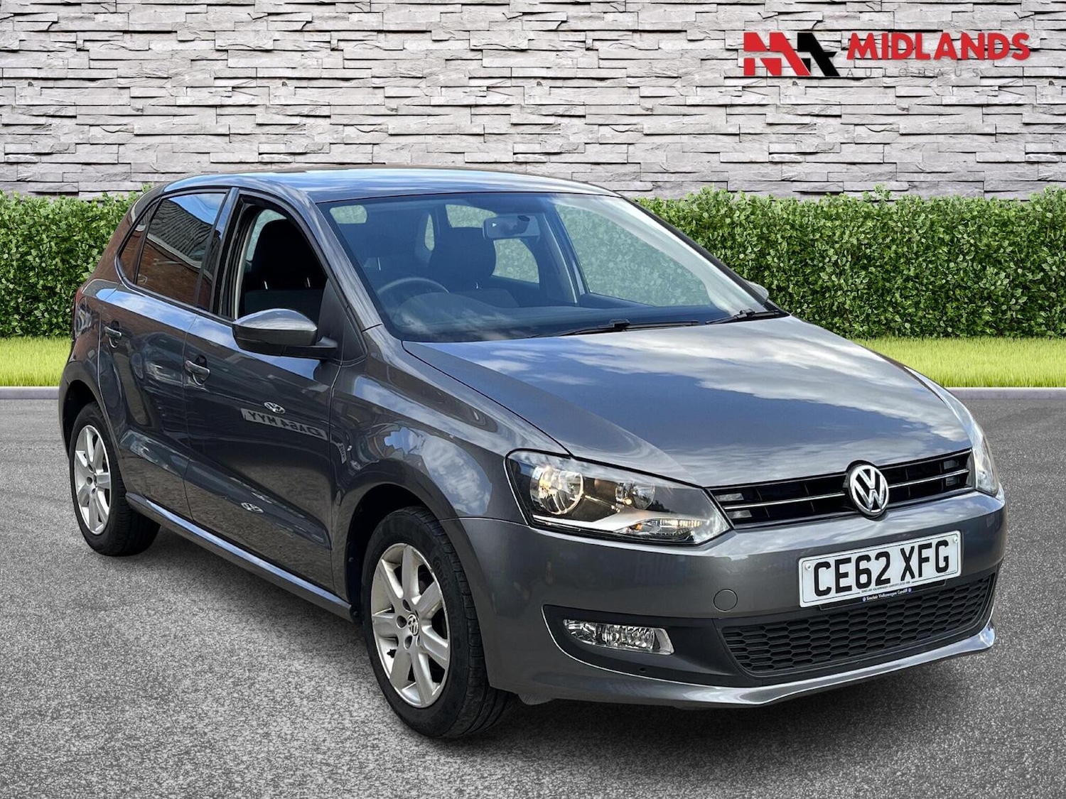 Used Volkswagen Polo 2012 for sale - 76497516: Photo 1
