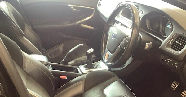 Used Volvo V40 2015 for sale - 76198295: Photo 6