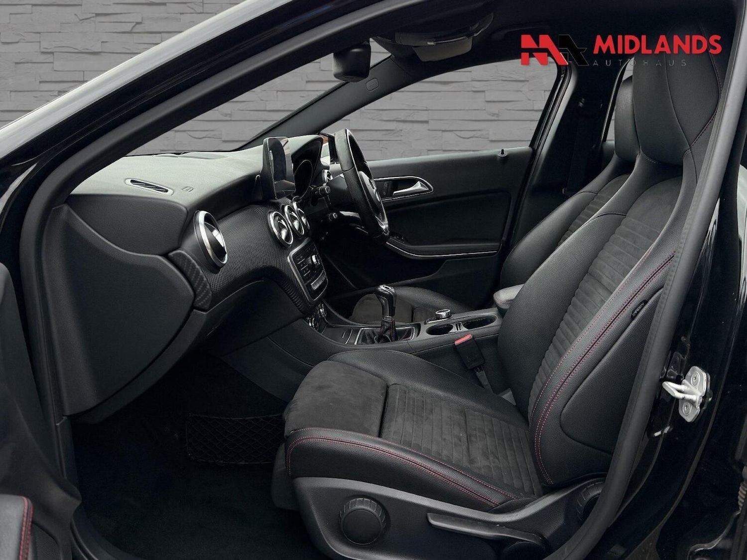 Used Mercedes-Benz A-Class 2017 for sale - 76631496: Photo 8