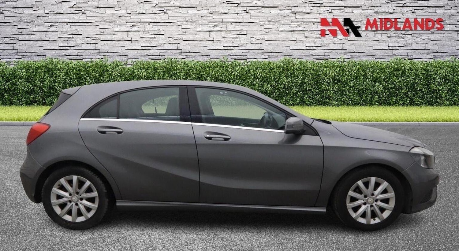 Used Mercedes-Benz A-Class 2014 for sale - 77423577: Photo 6