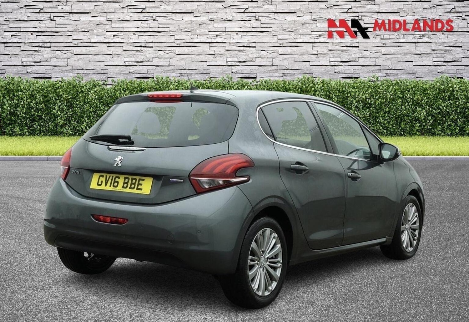 Used Peugeot 208 2016 for sale - 77289128: Photo 4