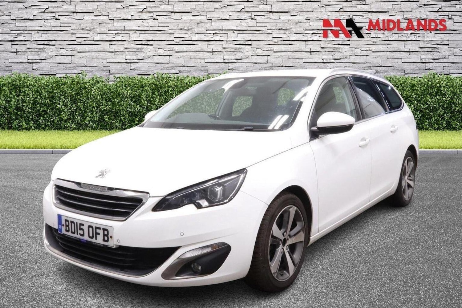 Used Peugeot 308 2015 for sale - 77303601: Photo 3