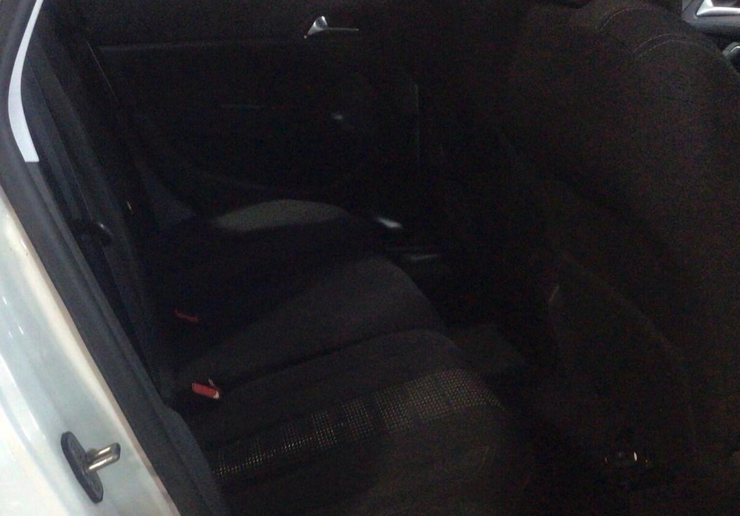 Used Peugeot 308 2015 for sale - 77303601: Photo 8