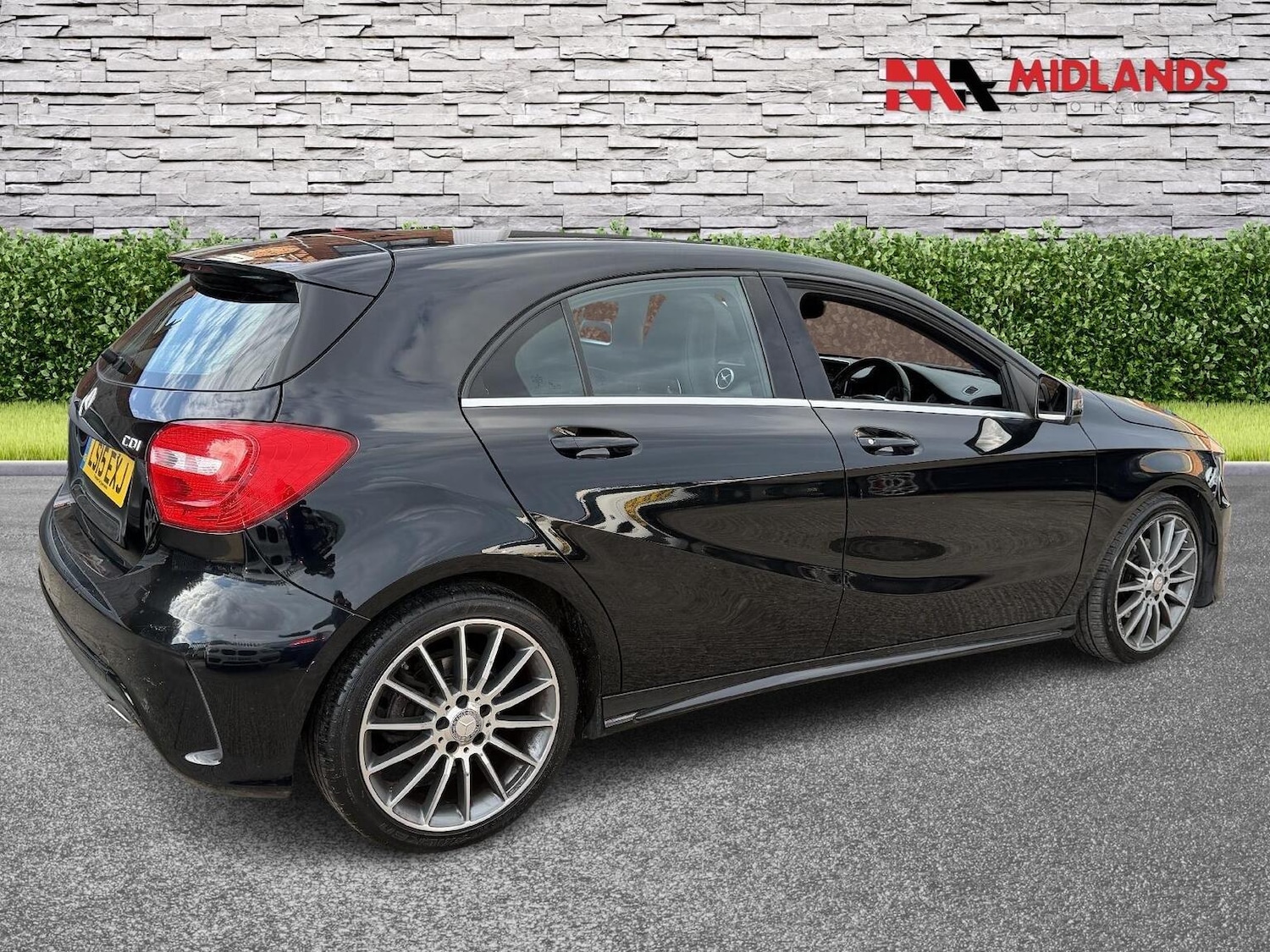 Used Mercedes-Benz A-Class 2015 for sale - 78031677: Photo 4
