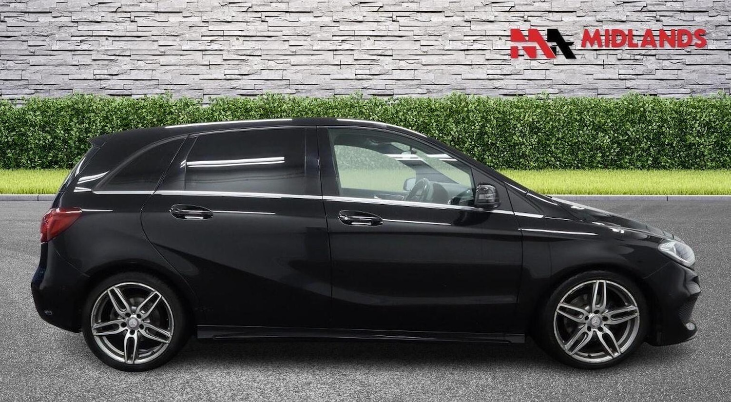 Used Mercedes-Benz B Class 2017 for sale - 76571069: Photo 5