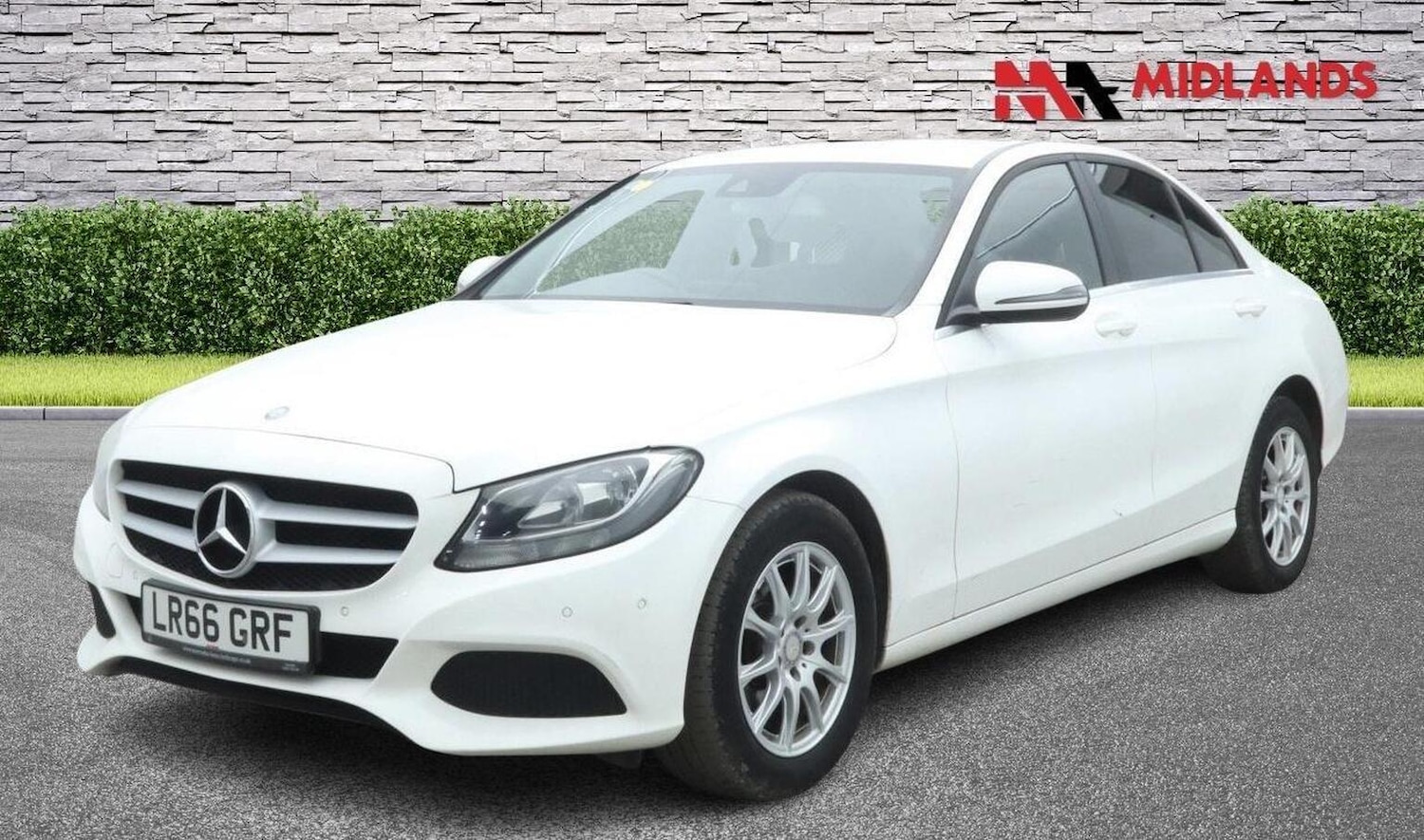 Used Mercedes-Benz C Class 2016 for sale - 77851306: Photo 3