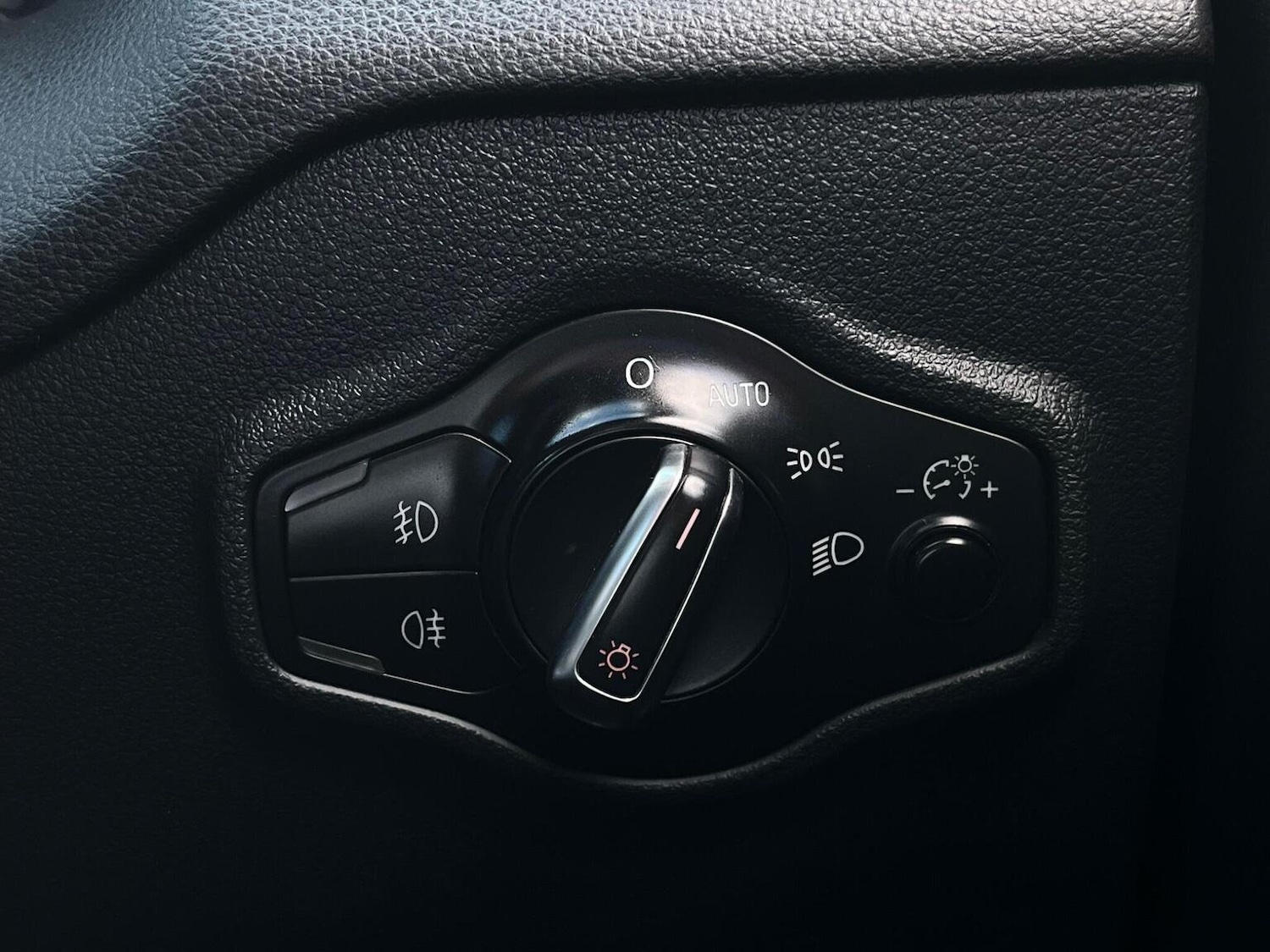 Used Audi Q5 2014 for sale - 76547908: Photo 23