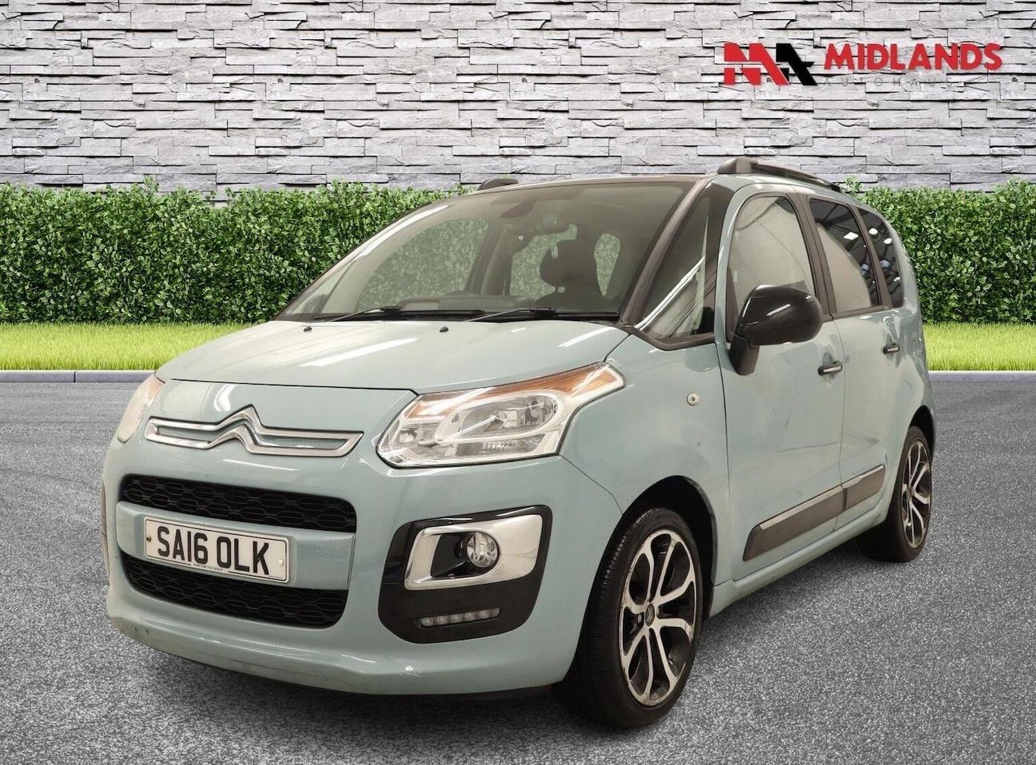 Used Citroen C3 Picasso 2016 for sale - 77508561: Photo 3