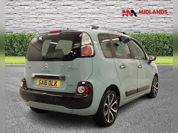Used Citroen C3 Picasso 2016 for sale - 77508561: Photo
