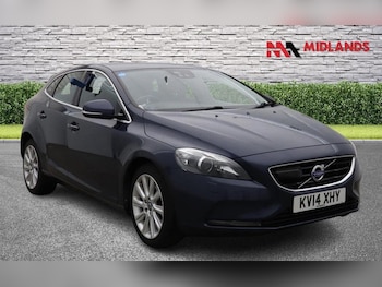 Used Volvo V40 2014 for sale - 76471305: Photo