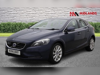 Used Volvo V40 2014 for sale - 76471305: Photo