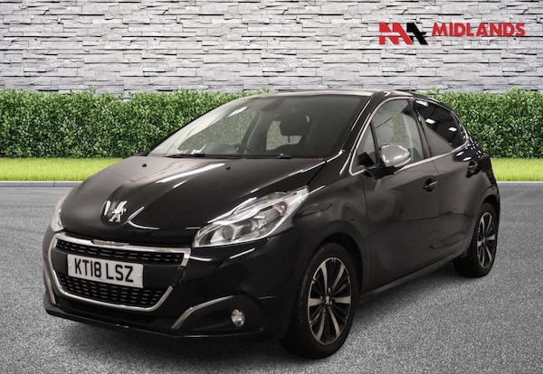 Used Peugeot 208 2018 for sale - 76237167: Photo 3