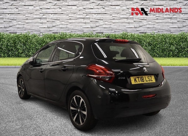 Used Peugeot 208 2018 for sale - 76237167: Photo 5