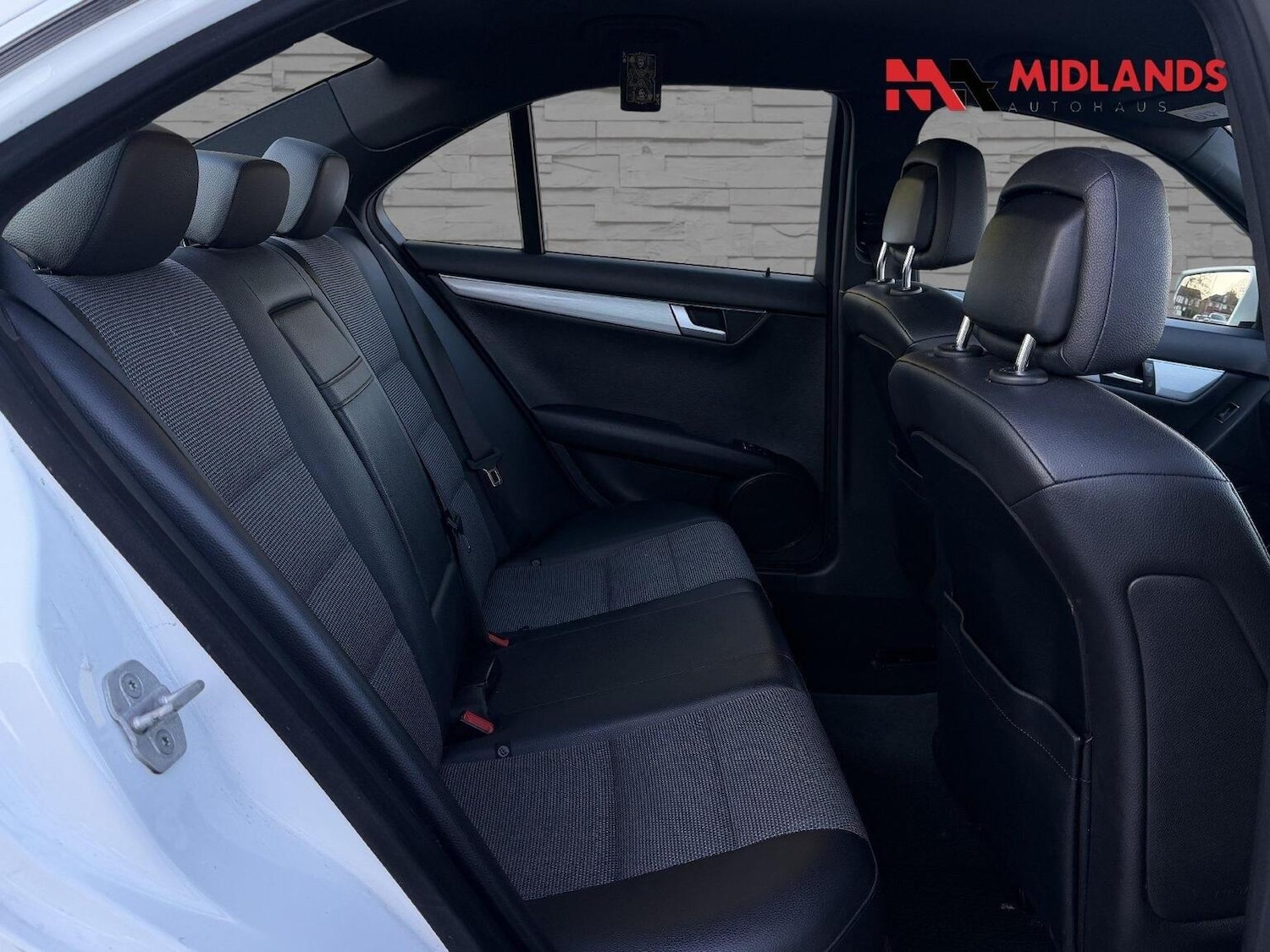 Used Mercedes-Benz C Class 2014 for sale - 77721301: Photo 15