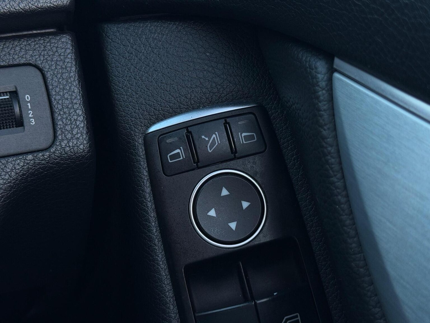 Used Mercedes-Benz C Class 2014 for sale - 77721301: Photo 27