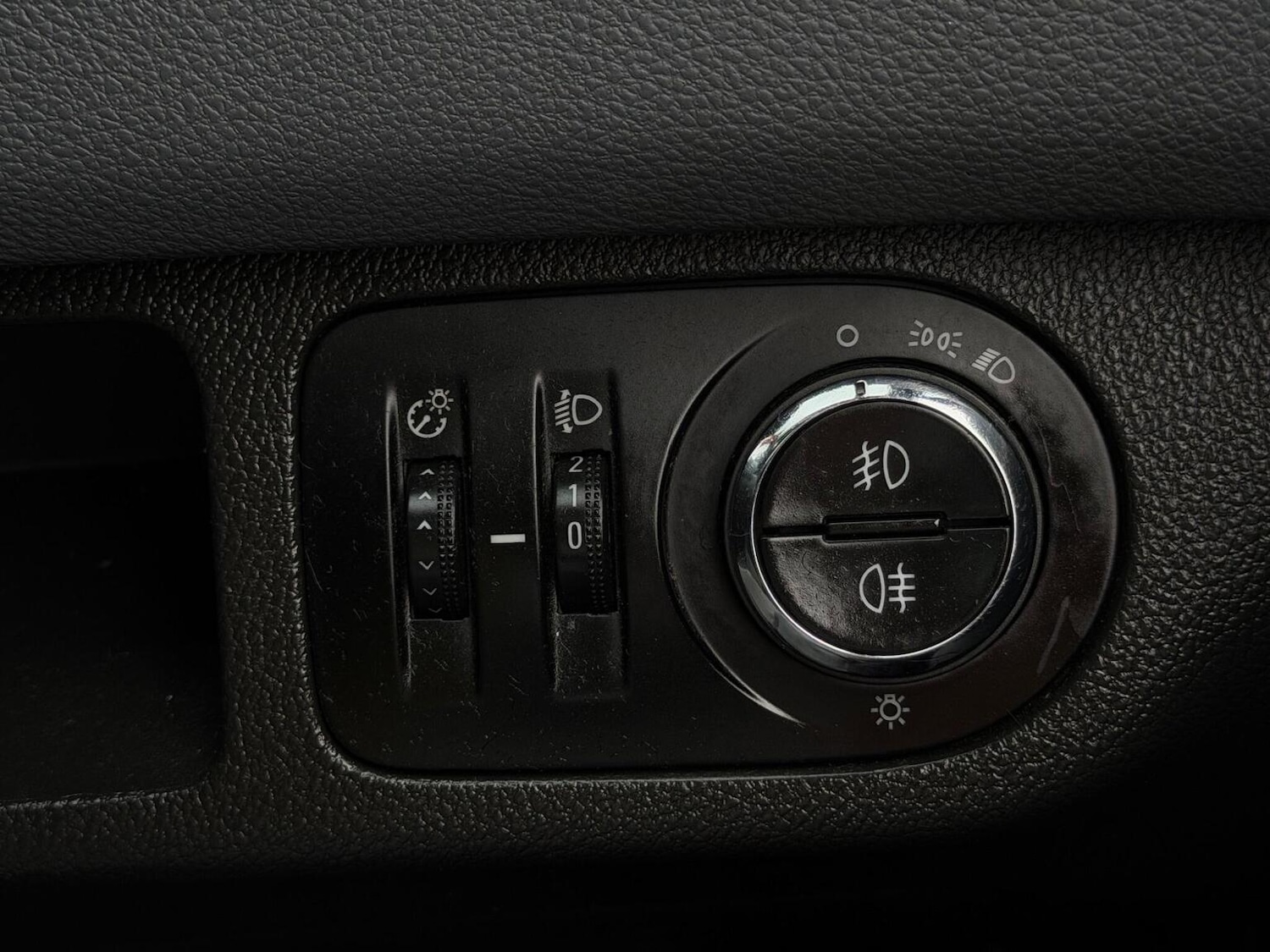 Used Vauxhall Meriva 2014 for sale - 78201895: Photo 21