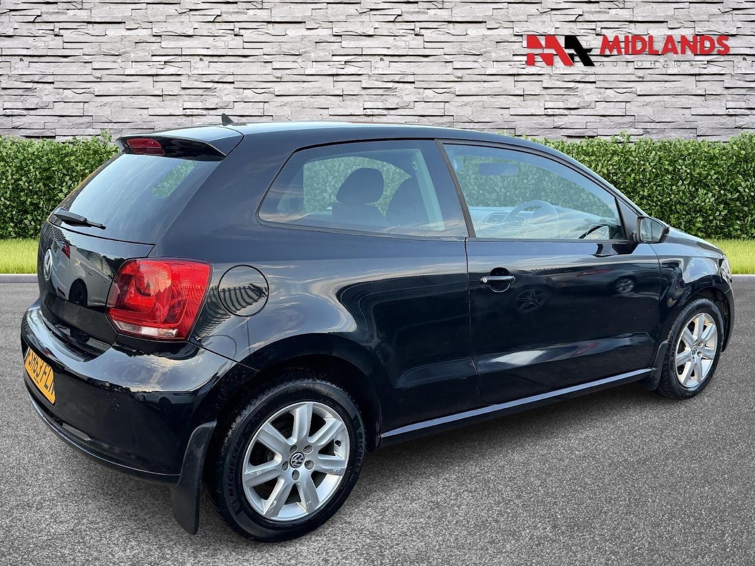 Used Volkswagen Polo 2013 for sale - 76656180: Photo 4